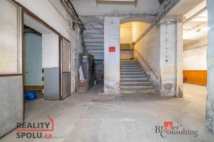 Prodej výrobních prostor, Jablonec nad Jizerou - Buřany, 2696 m2