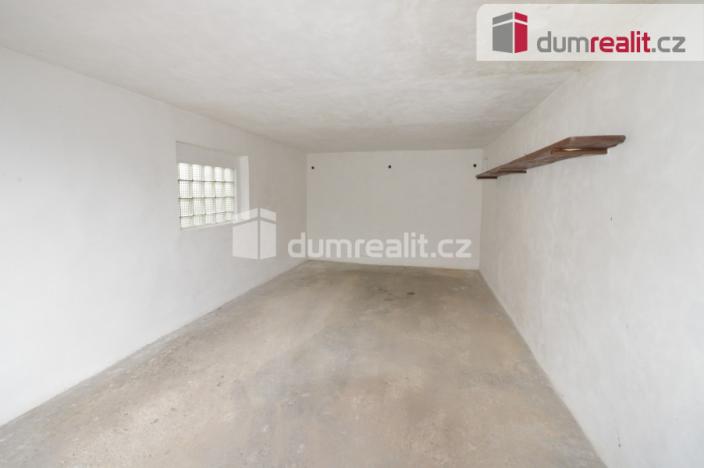 Pronájem garáže, Lovosice, Barákova, 34 m2