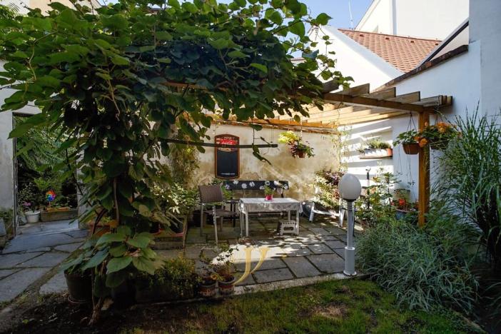 Pronájem bytu 2+1, Olomouc, Blažejské náměstí, 59 m2