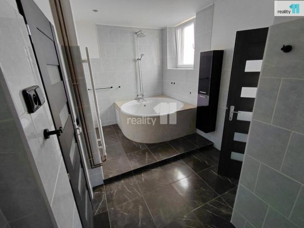 Prodej bytu 3+1, Aš, Jateční, 72 m2