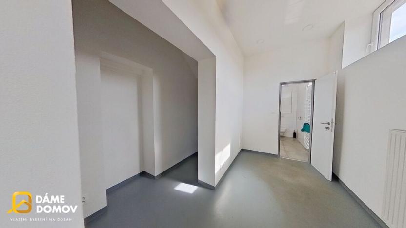 Pronájem obchodního prostoru, Zlín, U Tescomy, 183 m2