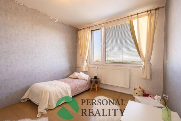 Prodej bytu 3+1, Komárov, Okružní, 65 m2