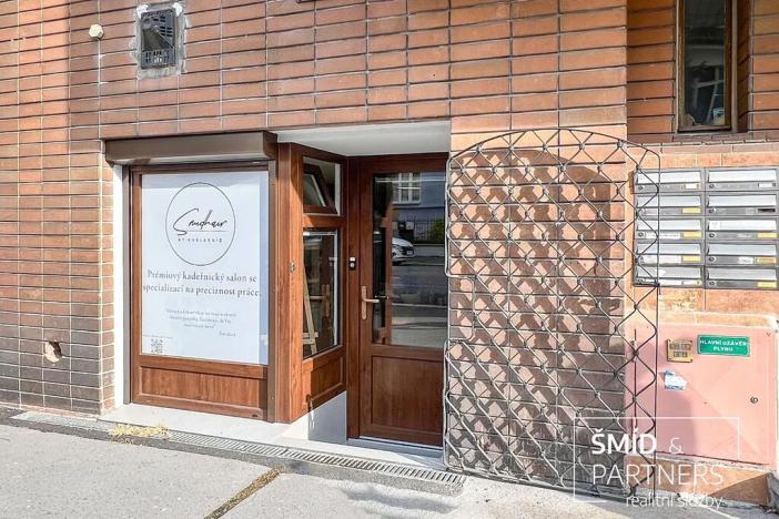 Prodej obchodního prostoru, Poděbrady, Hakenova, 40 m2