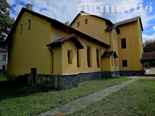 Prodej ubytování, Louny, Holárkovy sady, 1624 m2