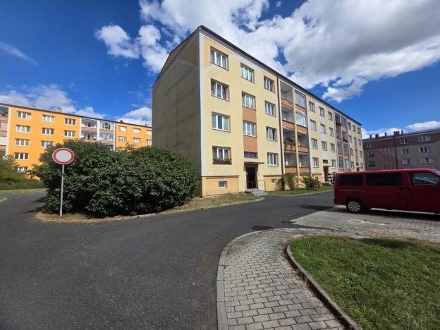 Prodej bytu 3+1, Kadaň, Budovatelů, 70 m2