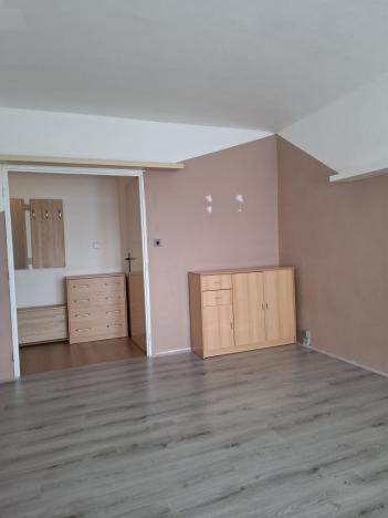 Pronájem bytu 1+1, Kopřivnice, Kpt. Nálepky, 37 m2