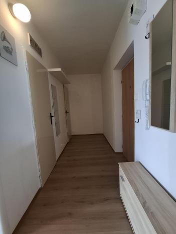 Pronájem bytu 1+1, Kopřivnice, Kpt. Nálepky, 37 m2