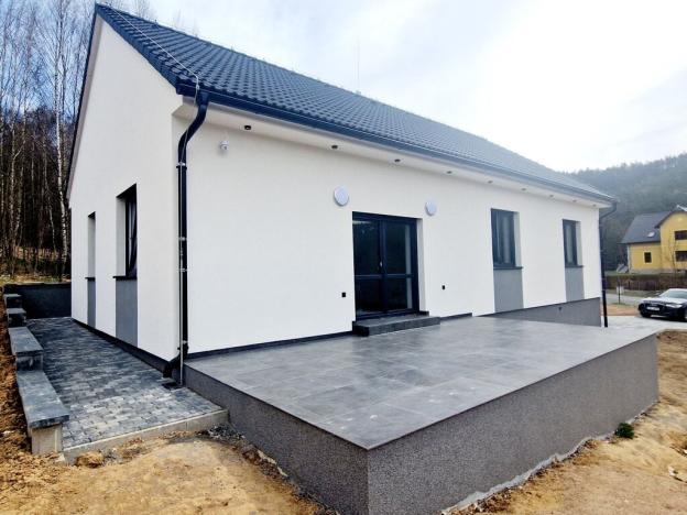 Prodej rodinného domu, Sloup v Čechách, Mikovcova, 129 m2