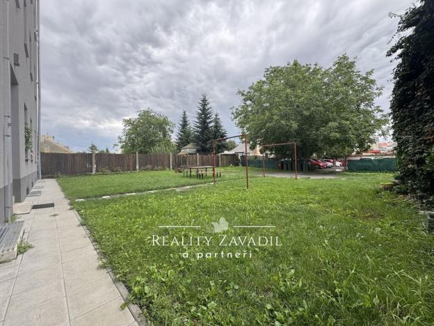 Prodej bytu 2+1, Opava, Těšínská, 54 m2