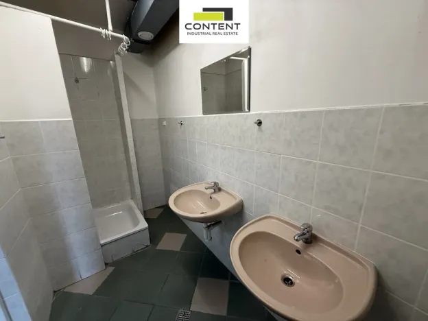 Prodej skladu, Praha - Čakovice, Cukrovarská, 3508 m2