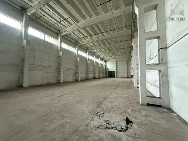 Prodej výrobních prostor, Brno, Trnkova, 1912 m2