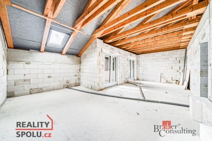 Prodej bytu 4+kk, Břasy, 98 m2