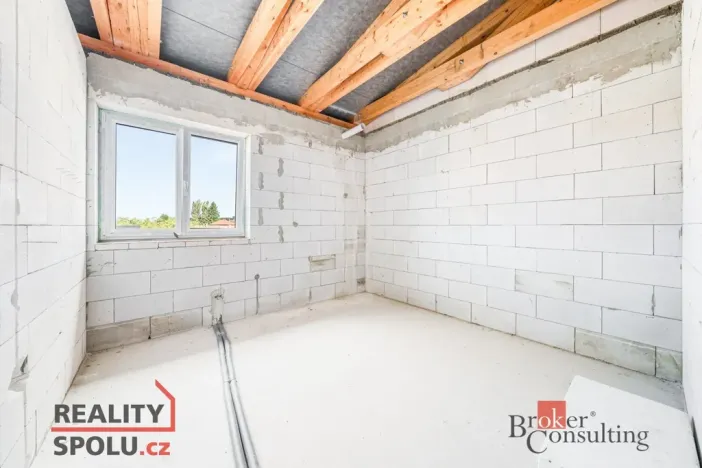 Prodej bytu 4+kk, Břasy, 98 m2