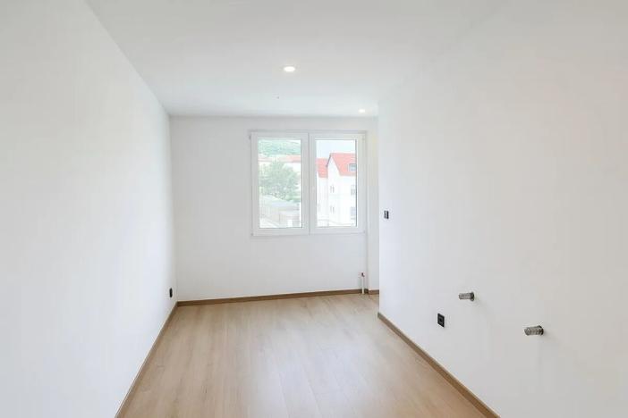 Prodej bytu 3+1, Plzeň, Dlouhá, 65 m2