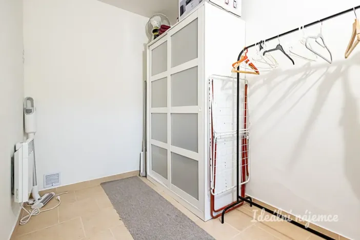 Pronájem bytu 1+kk, Praha - Vinohrady, Mánesova, 63 m2