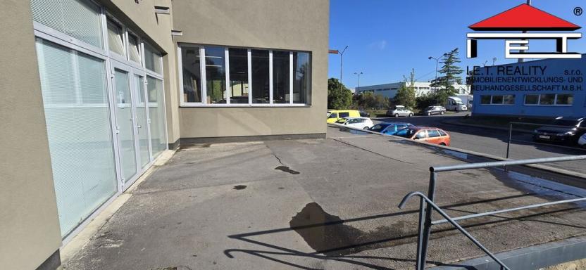 Pronájem skladu, Brno - Maloměřice, 225 m2