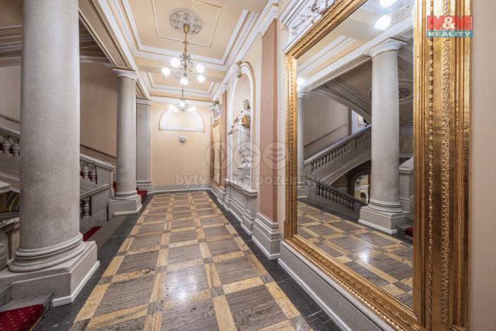 Pronájem kanceláře, Praha - Vinohrady, náměstí Míru, 54 m2