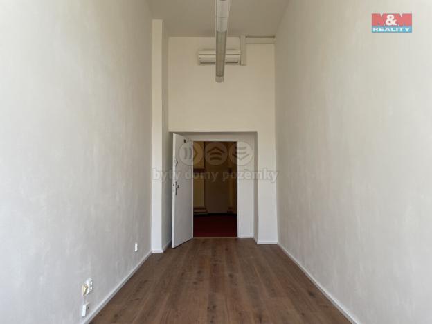 Pronájem kanceláře, Praha - Vinohrady, náměstí Míru, 54 m2