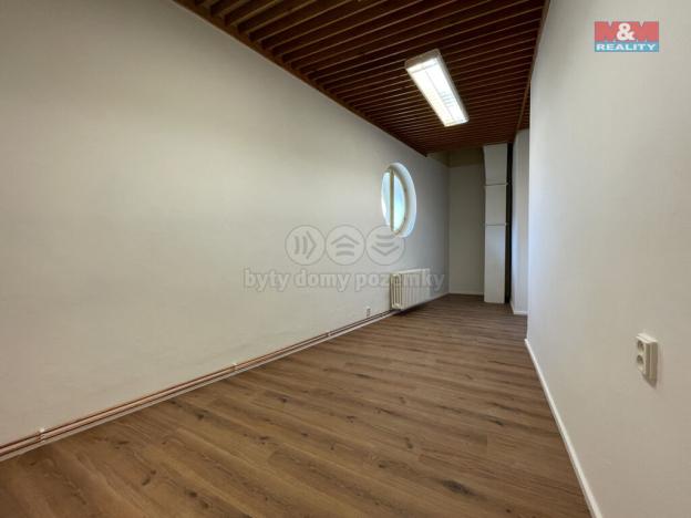 Pronájem kanceláře, Praha - Vinohrady, náměstí Míru, 54 m2