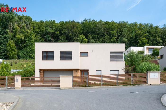 Prodej rodinného domu, Zlín, Ovsíková, 195 m2