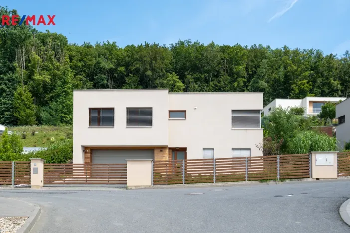 Prodej rodinného domu, Zlín, Ovsíková, 195 m2