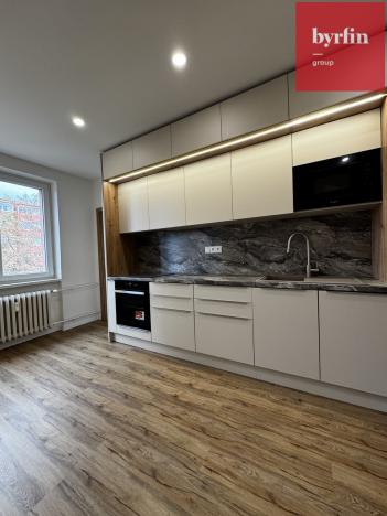 Pronájem bytu 3+kk, Ostrava, Sokolovská, 57 m2