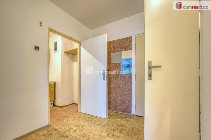 Pronájem kanceláře, Neratovice, Kojetická, 88 m2