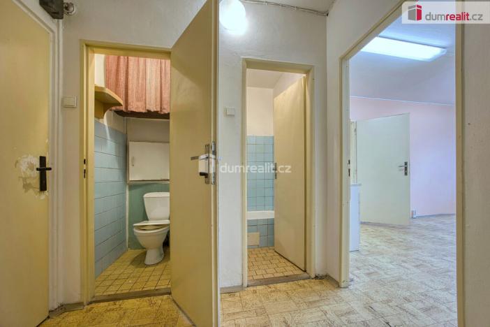 Pronájem kanceláře, Neratovice, Kojetická, 88 m2