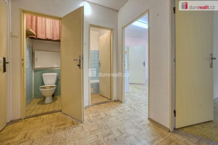 Pronájem kanceláře, Neratovice, Kojetická, 88 m2