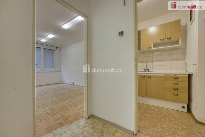 Pronájem kanceláře, Neratovice, Kojetická, 88 m2