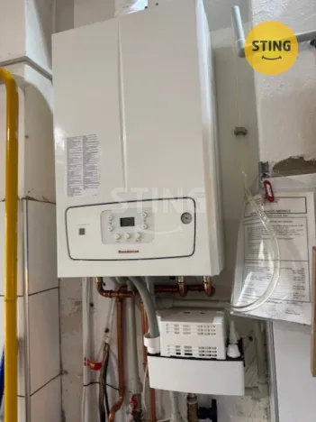 Prodej obchodního prostoru, Český Těšín, Smetanova, 1400 m2