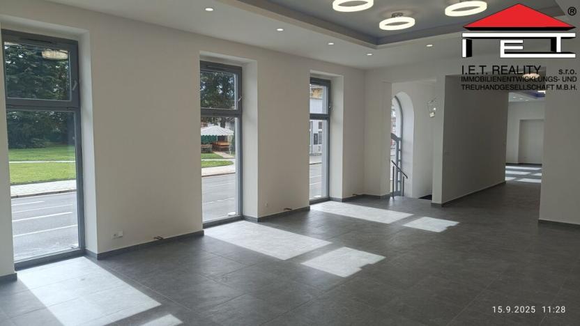 Pronájem obchodního prostoru, Opava, Olomoucká, 68 m2