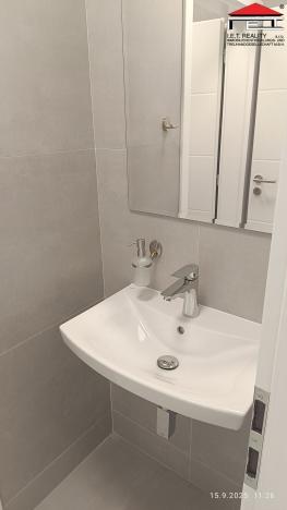 Pronájem obchodního prostoru, Opava, Olomoucká, 170 m2