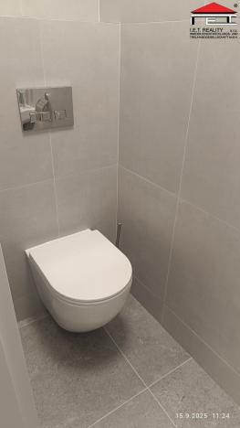 Pronájem obchodního prostoru, Opava, Olomoucká, 170 m2