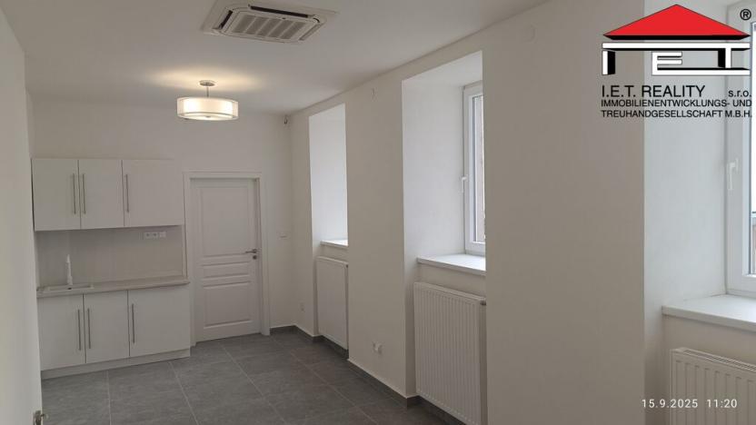 Pronájem kanceláře, Opava, Olomoucká, 28 m2