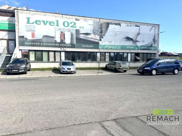 Pronájem obchodního prostoru, Staré Město, Luční čtvrť, 206 m2