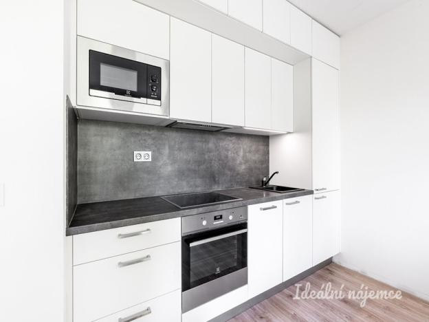 Pronájem bytu 2+kk, Praha - Zličín, Křivatcová, 46 m2