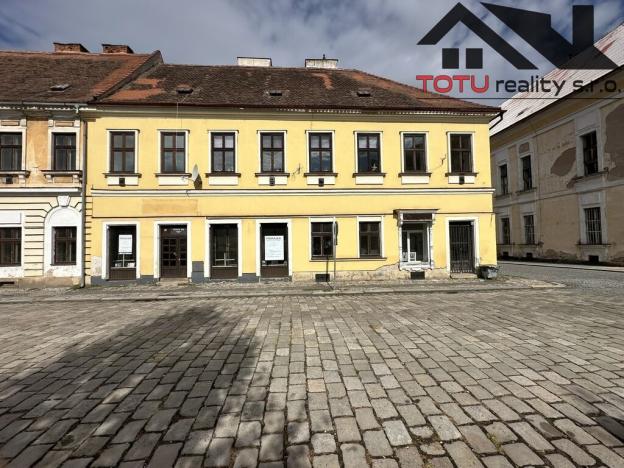 Pronájem obchodního prostoru, Jaroměř, Masarykovo nám., 97 m2