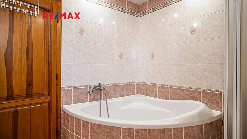 Prodej rodinného domu, Cvikov, Komenského, 298 m2