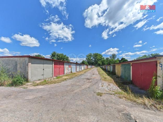 Prodej garáže, Hradec Králové - Slezské Předměstí, 18 m2