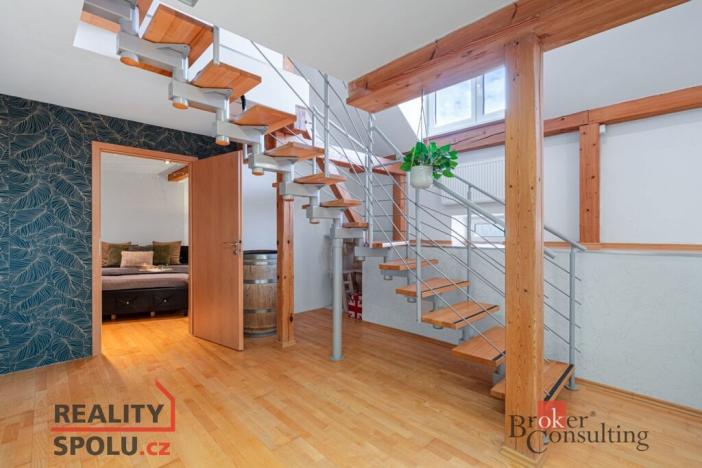 Prodej bytu 4+1, Jablonec nad Nisou, Podhorská, 156 m2