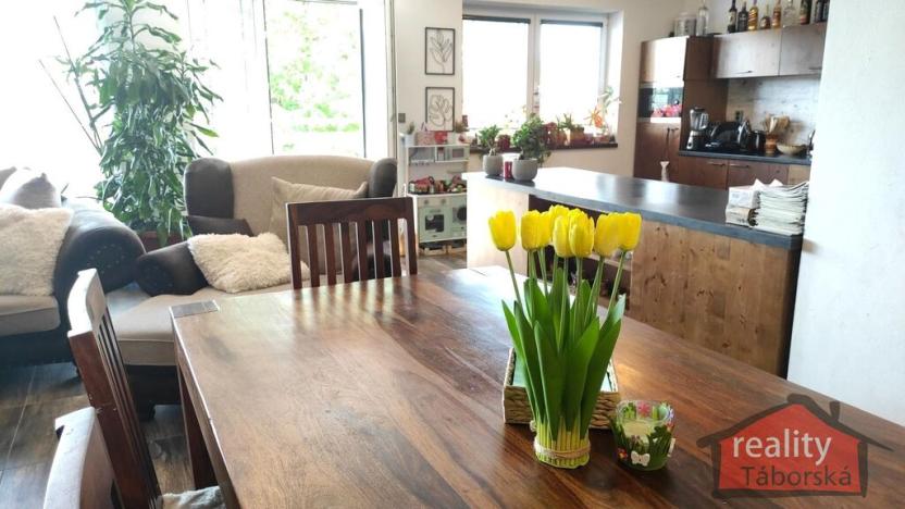 Prodej rodinného domu, Říčany, 341 m2