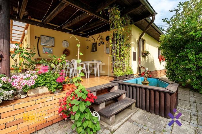 Prodej rodinného domu, Fryšták - Horní Ves, Mexiko, 192 m2