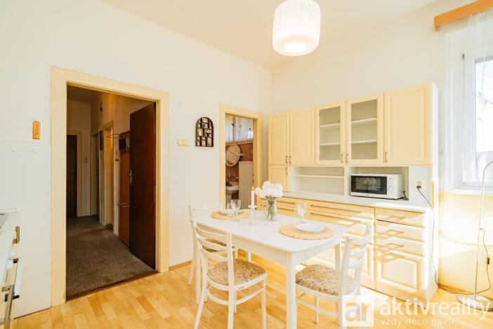 Prodej vily, Mělník, Kpt. Jaroše, 233 m2