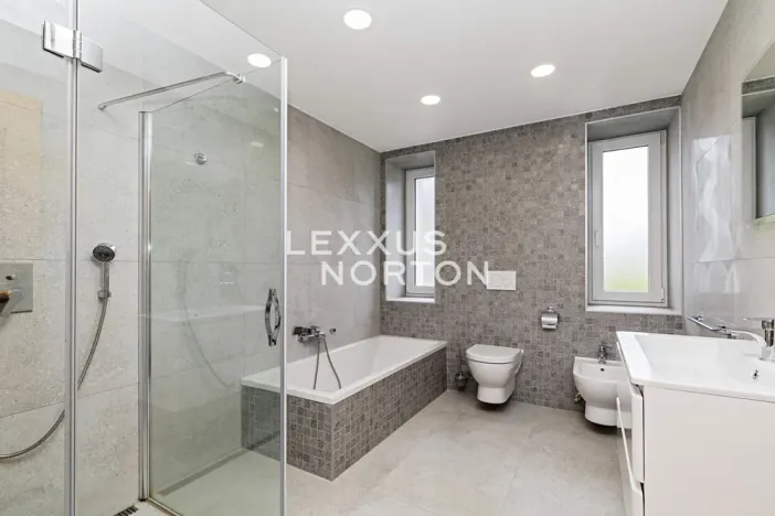 Pronájem rodinného domu, Průhonice, Sadová, 350 m2