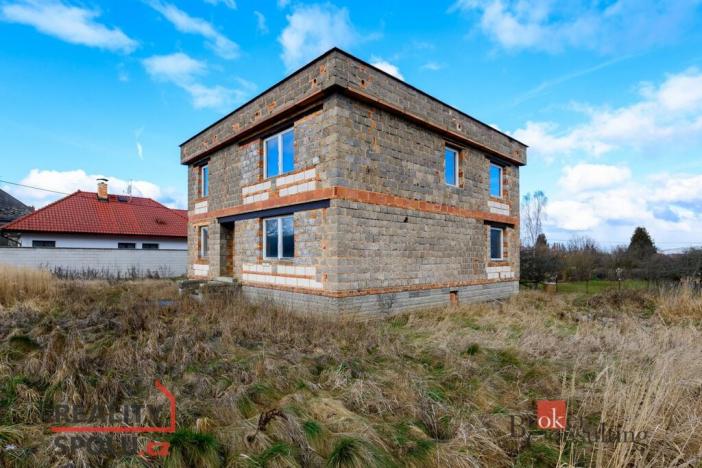 Prodej rodinného domu, Kamenný Újezd, 300 m2