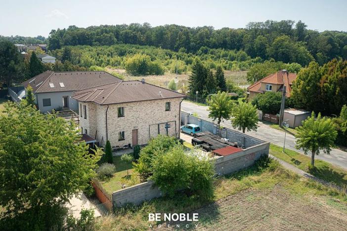 Prodej rodinného domu, Přezletice, Pod Hájem, 177 m2