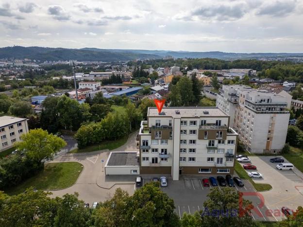 Prodej bytu 4+kk, Karlovy Vary, Dubová, 99 m2