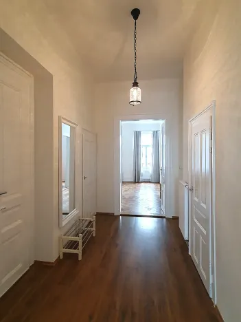 Pronájem bytu 3+1, Praha - Vinohrady, Italská, 112 m2