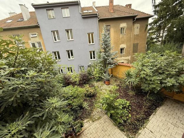 Pronájem bytu 2+1, Brno, Škrochova, 52 m2